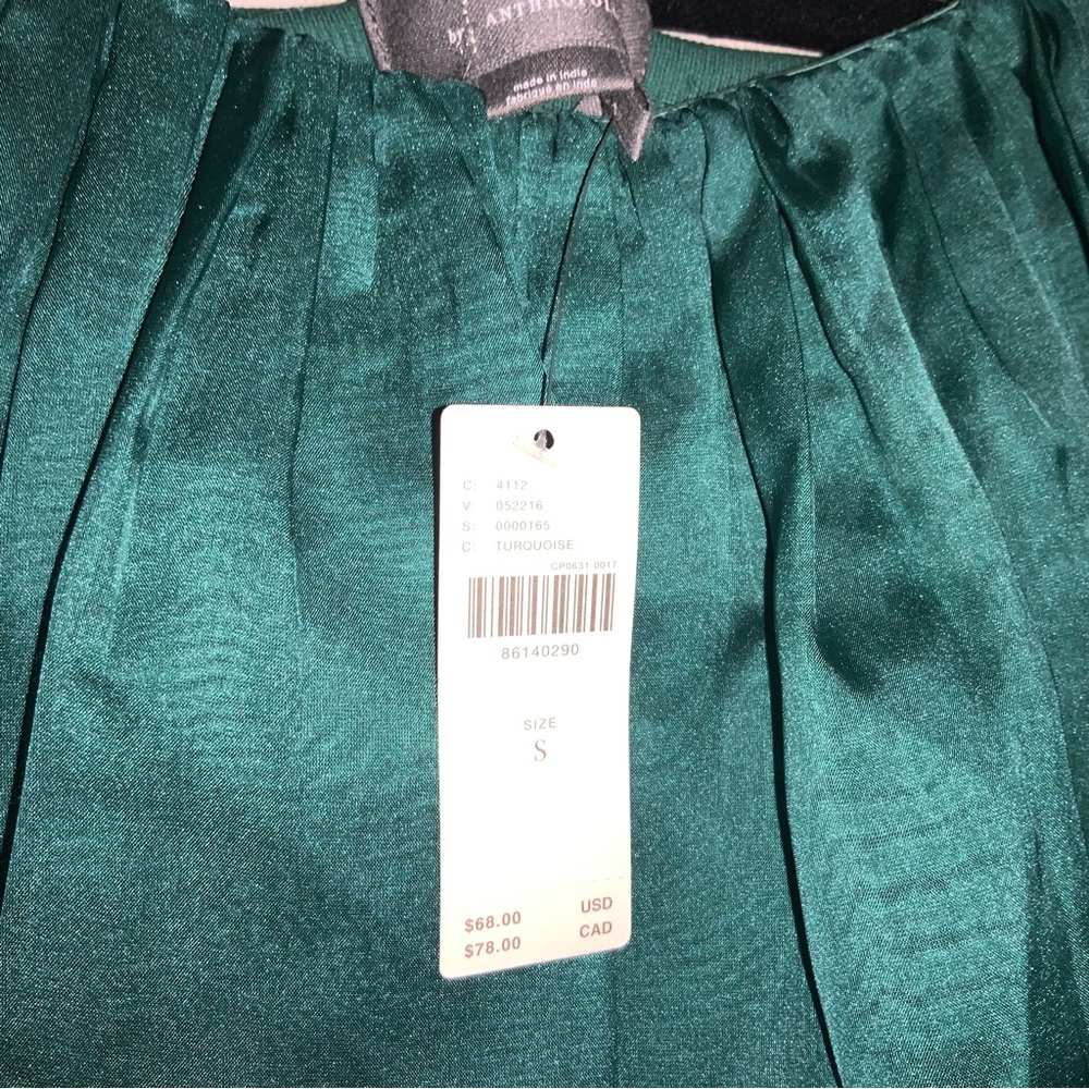 Off the shoulder top from Anthropology - size small.